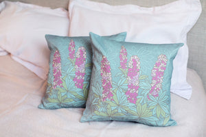 Garden Collection Wild Lupin Design Cushion with Feather Insert